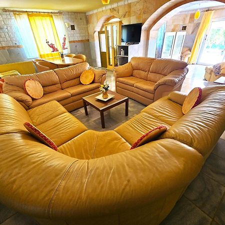 Paco'S Resort Holiday Flats Gaios Ngoại thất bức ảnh
