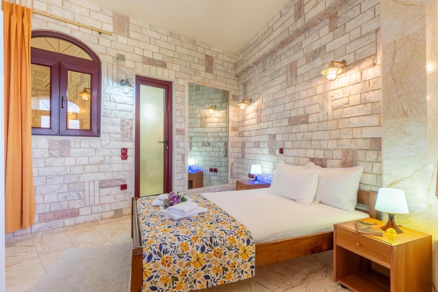 Paco'S Resort Holiday Flats Gaios Ngoại thất bức ảnh